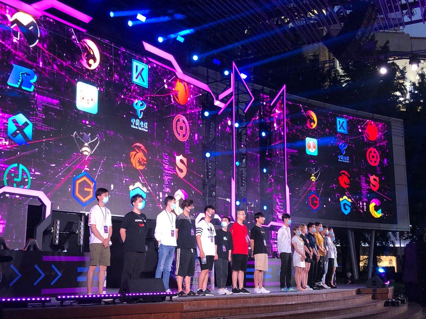 留洋深造 留洋深造