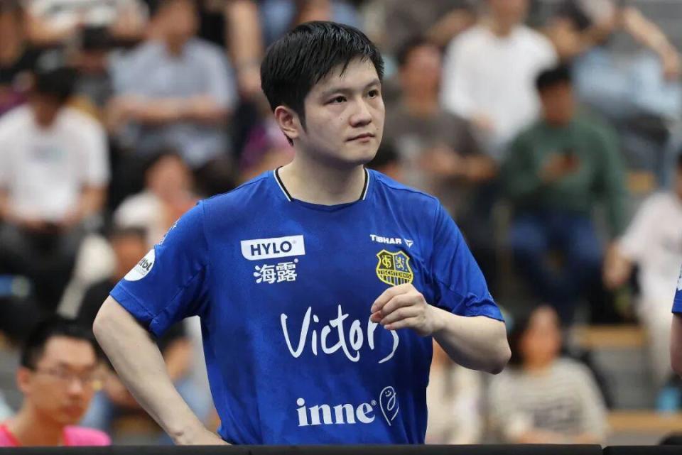 他也表现出 他也表现出