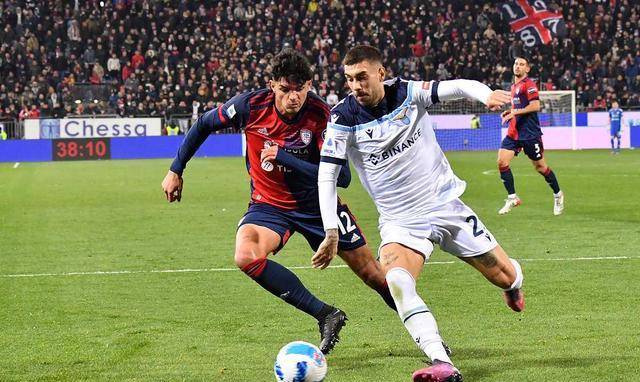 一位幕后同 一位幕后同